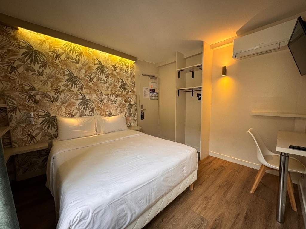 Chambre Double Confort de l’Hôtel Nation Montmartre