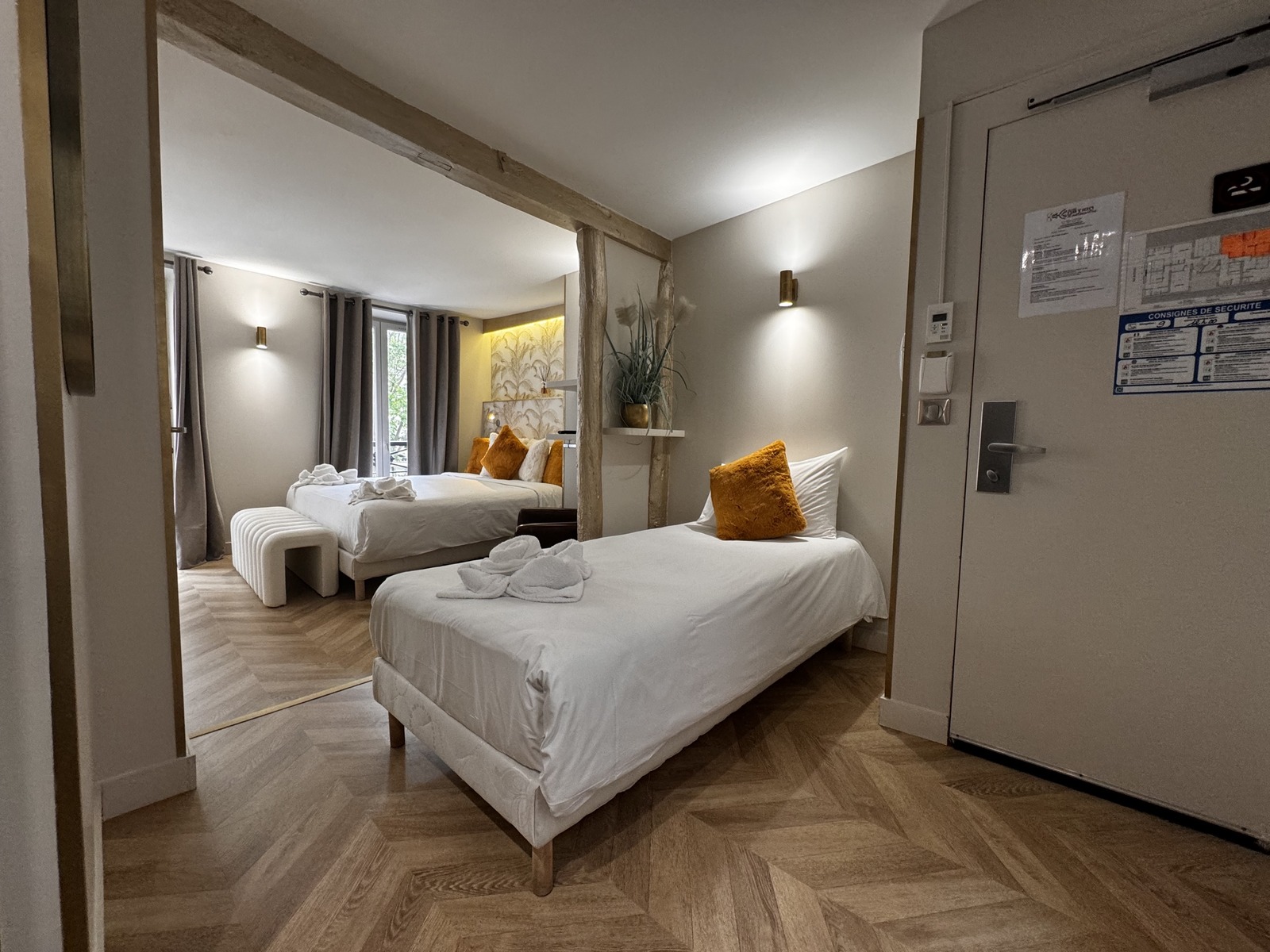 Chambre Triple Confort de l’Hôtel Nation Montmartre