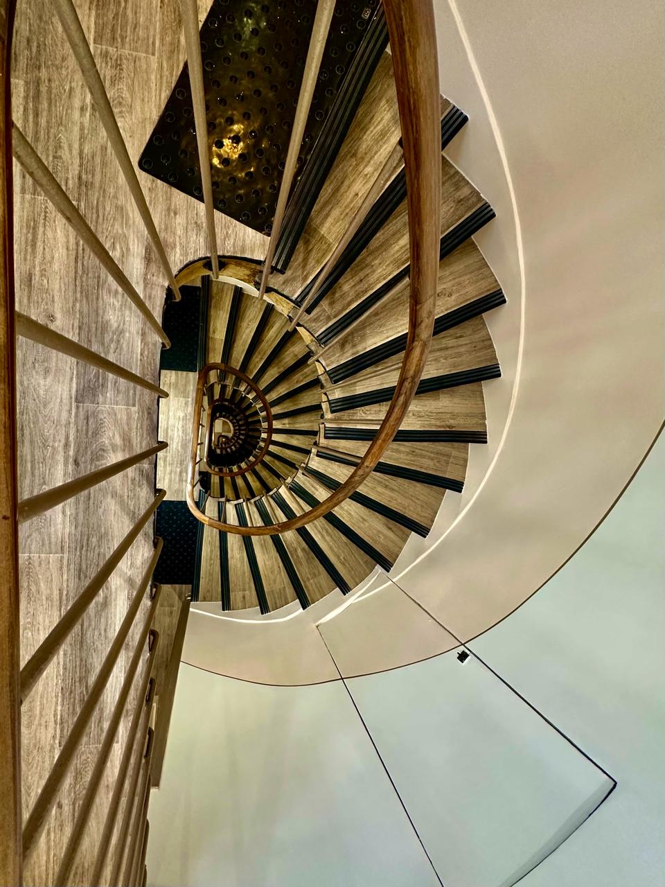 L’escalier historique de l’hôtel